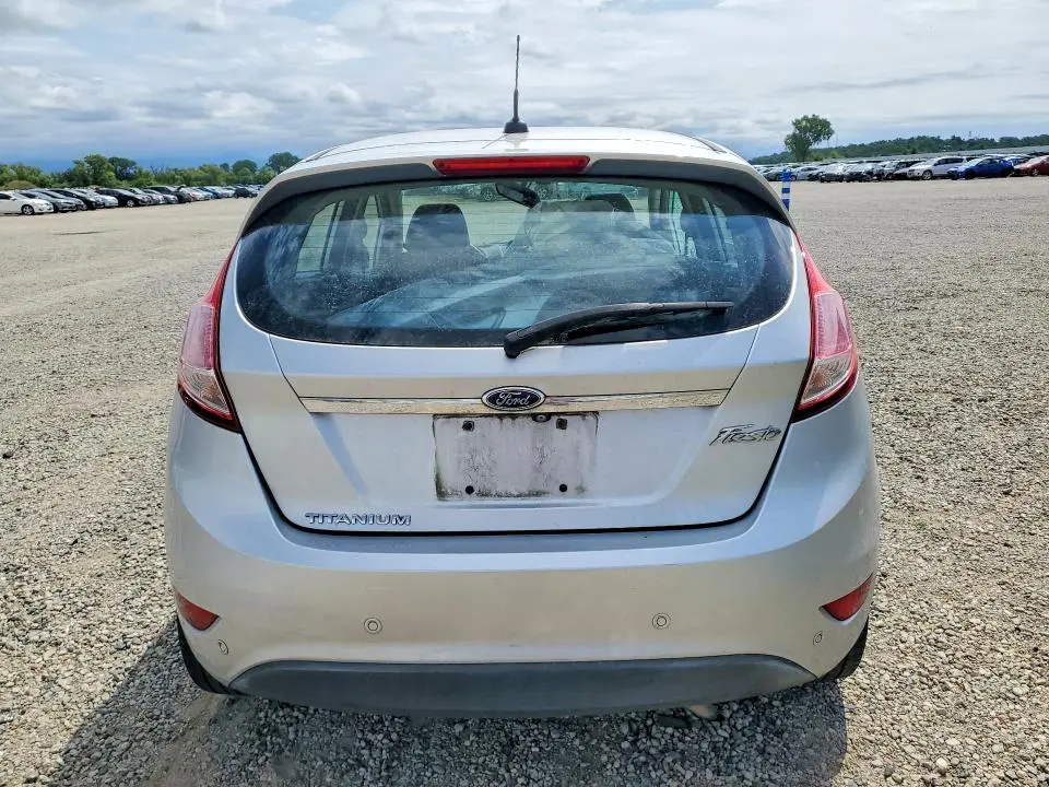 2015 FORD FIESTA TITANIUM  