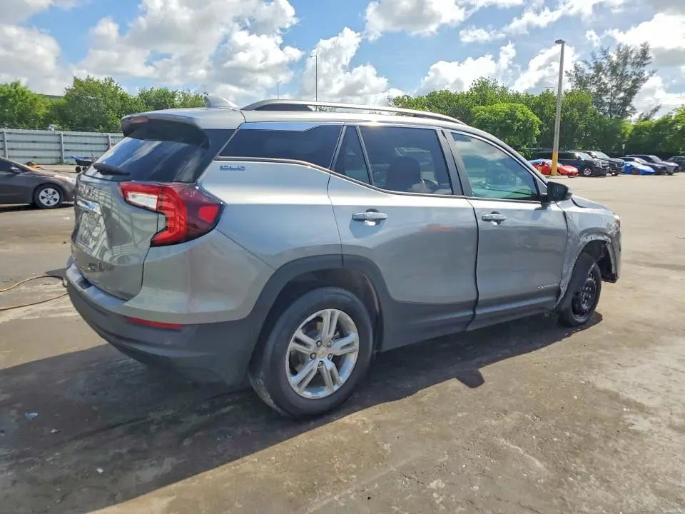 2023 GMC TERRAIN SLE  