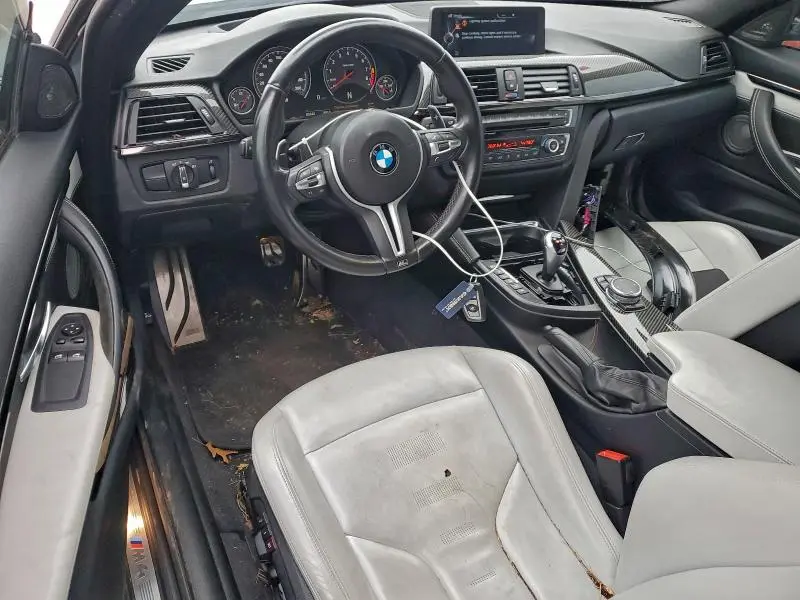 2015 BMW M4   