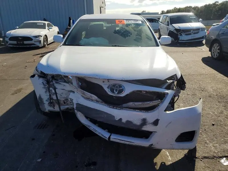 2010 TOYOTA CAMRY BASE  