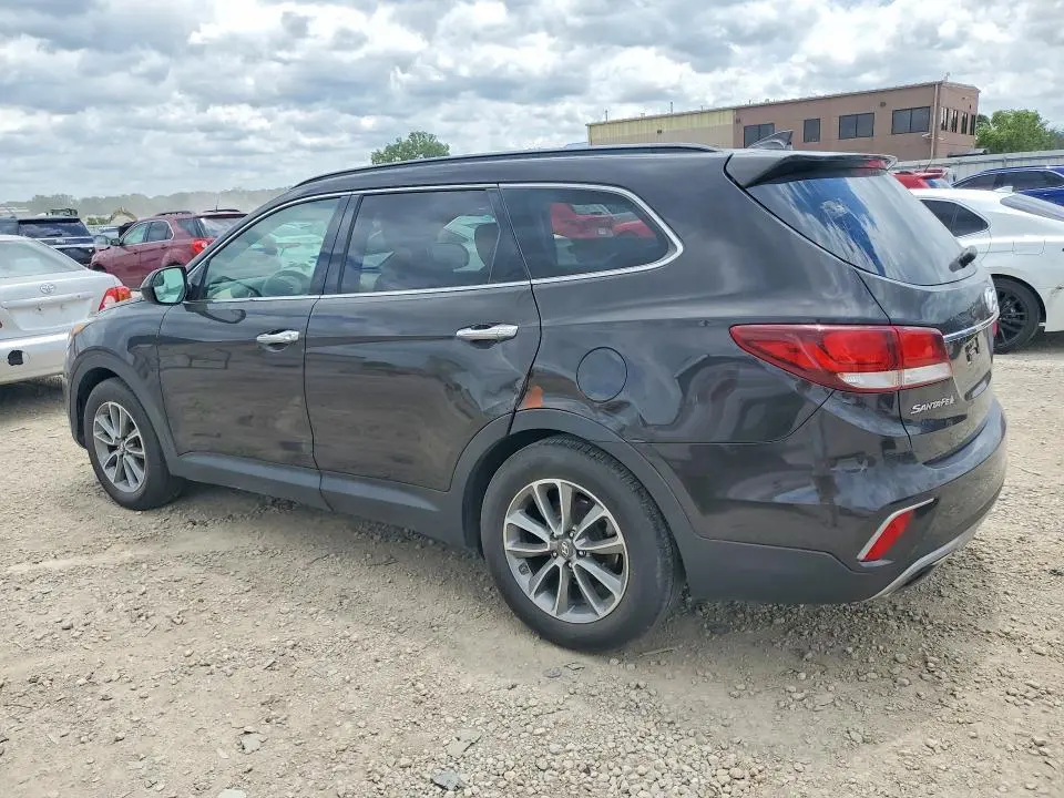 2017 HYUNDAI SANTA FE SE  