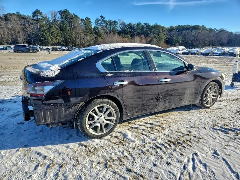 2012 NISSAN MAXIMA S  