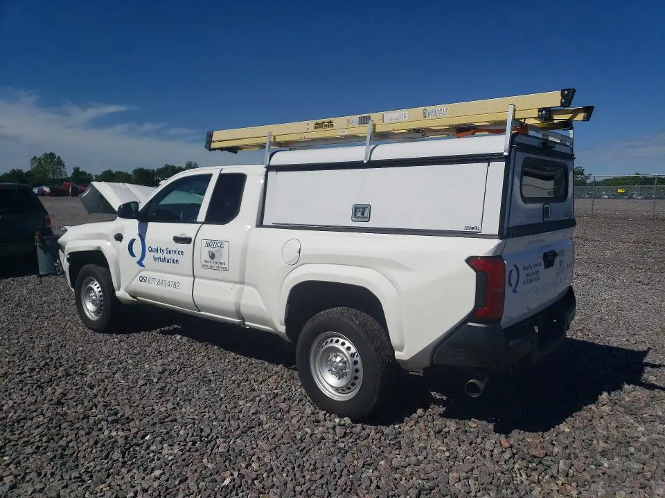 2025 TOYOTA TACOMA SR  