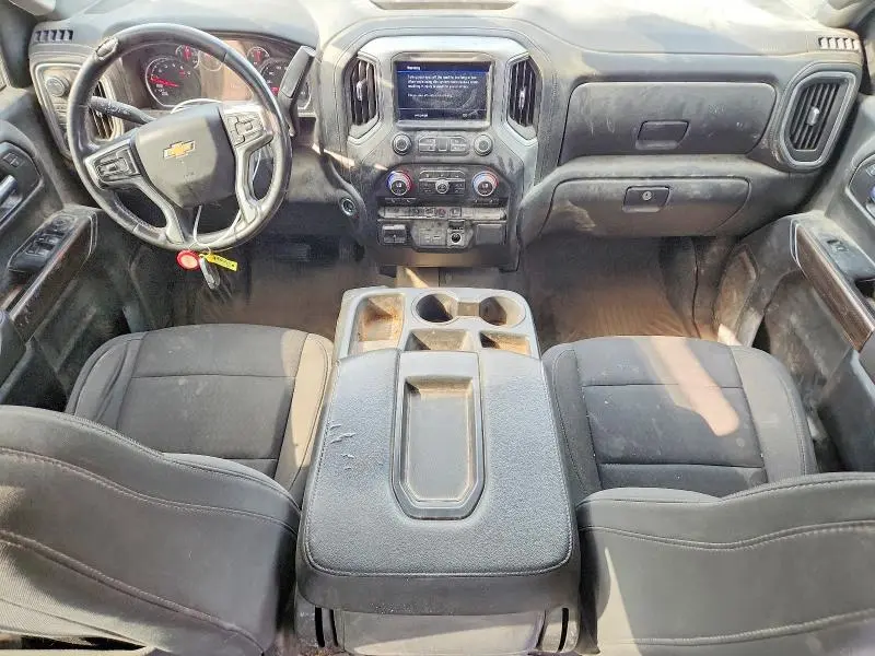 2021 CHEVROLET SILVERADO K1500 LT  