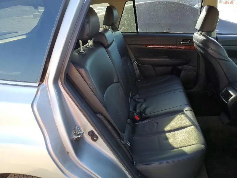 2012 SUBARU OUTBACK 3.6R LIMITED  
