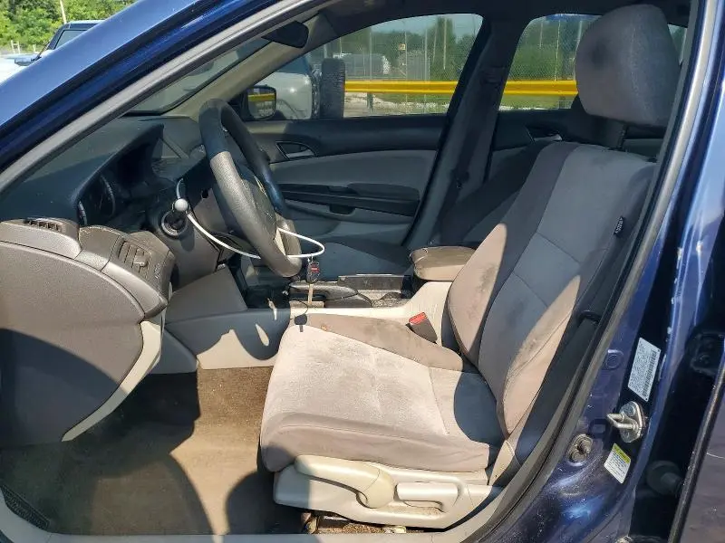 2010 HONDA ACCORD LX  