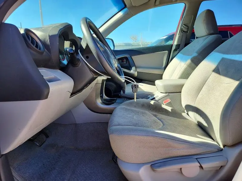 2010 TOYOTA RAV4 BASE  