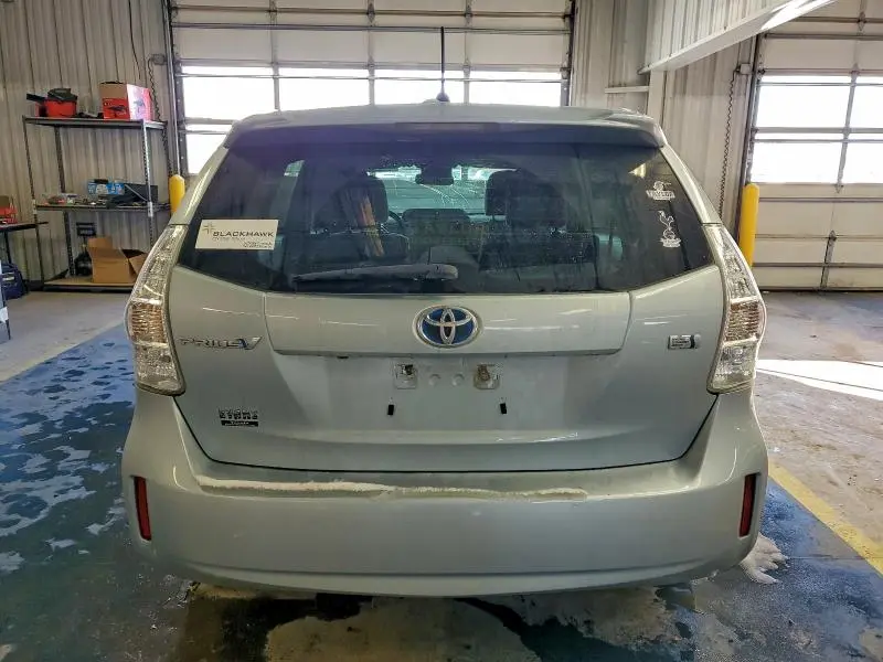 2014 TOYOTA PRIUS V   