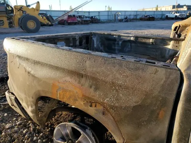 2015 TOYOTA TUNDRA CREWMAX SR5  