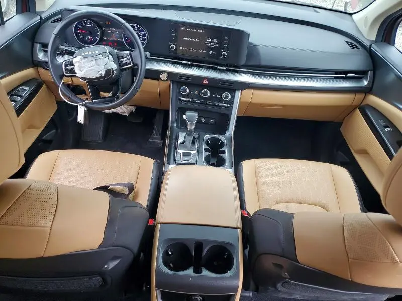 2024 KIA CARNIVAL LX  