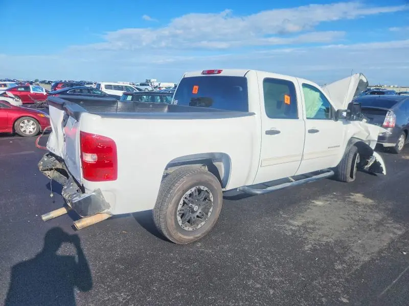 2011 CHEVROLET SILVERADO C1500 LS  