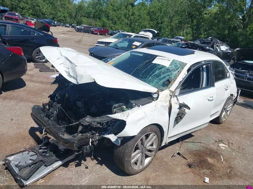 2016 VOLKSWAGEN PASSAT V6 SEL PREMIUM
