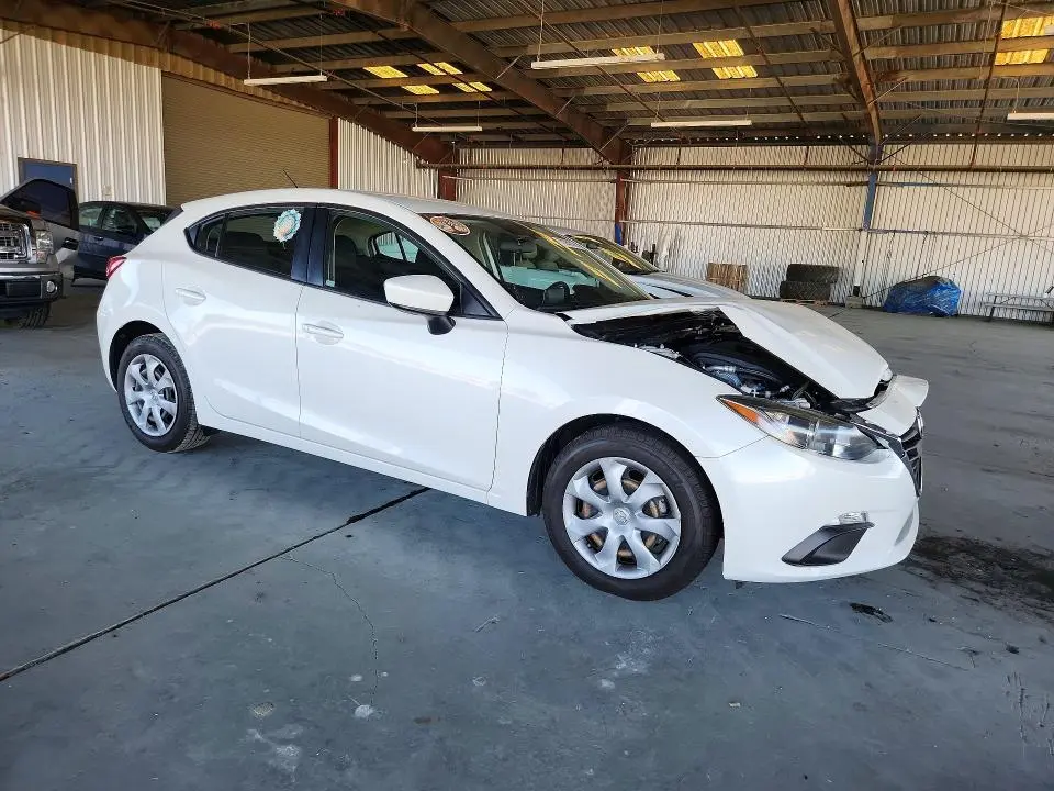 2016 MAZDA 3 SPORT  