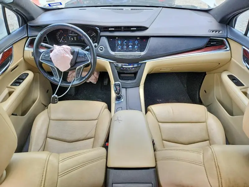 2019 CADILLAC XT5 LUXURY  
