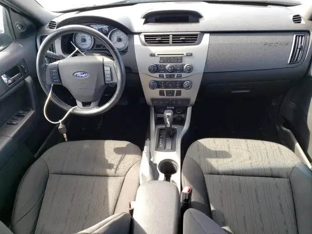 2011 FORD FOCUS SE  