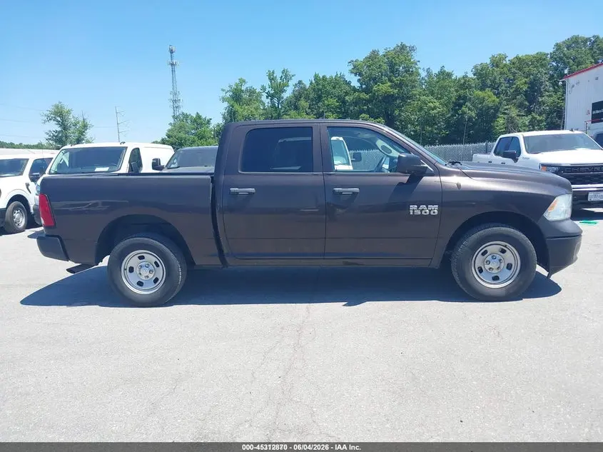 2017 RAM 1500 TRADESMAN  4X4 5'7 BOX