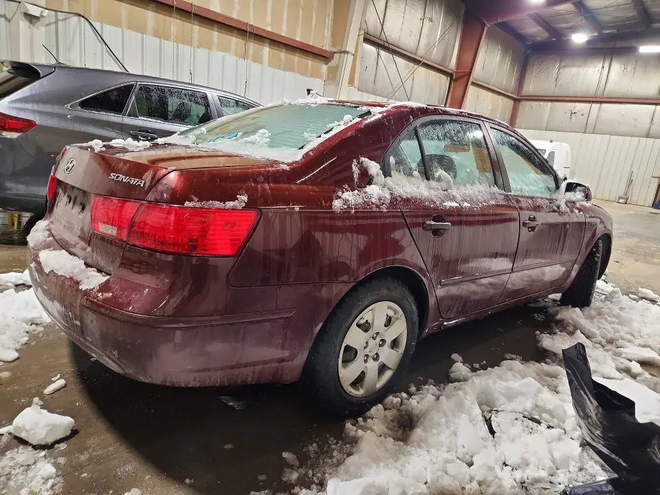 2010 HYUNDAI SONATA GLS  