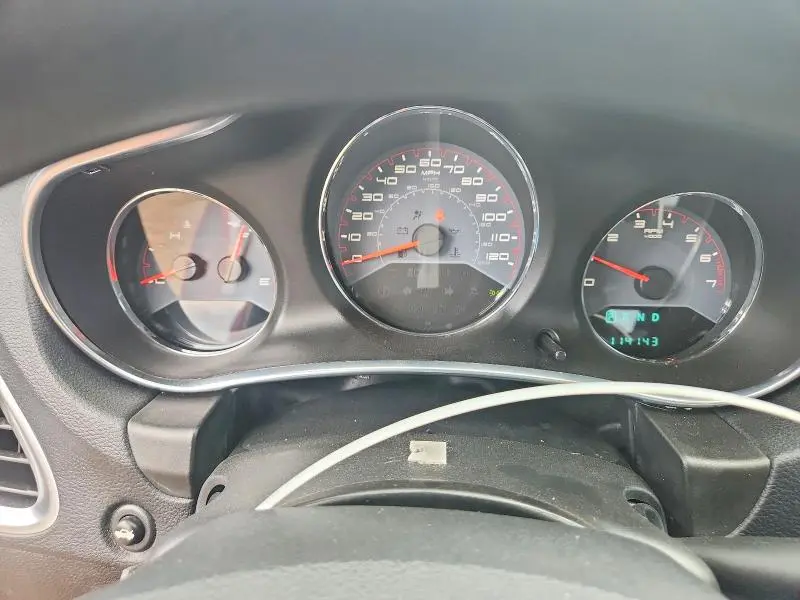 2013 DODGE AVENGER SE  