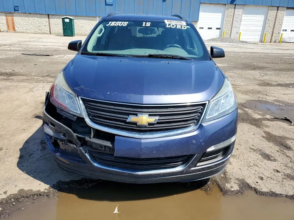 2014 CHEVROLET TRAVERSE LS  