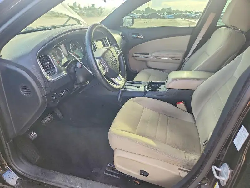 2014 DODGE CHARGER SE  