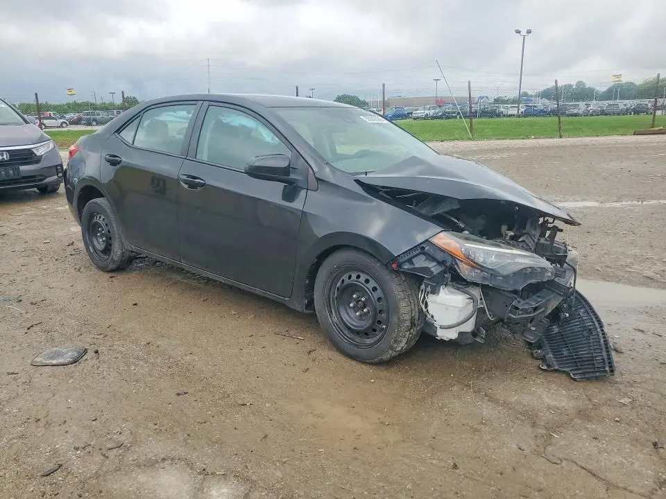 2018 TOYOTA COROLLA LE  