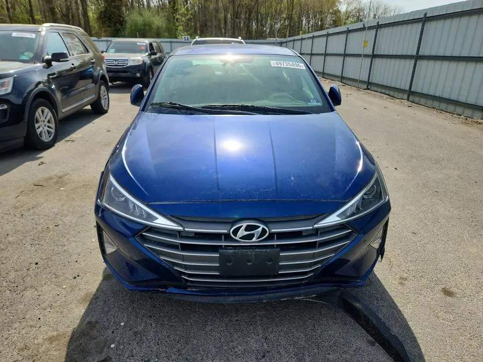 2020 HYUNDAI ELANTRA SEL  