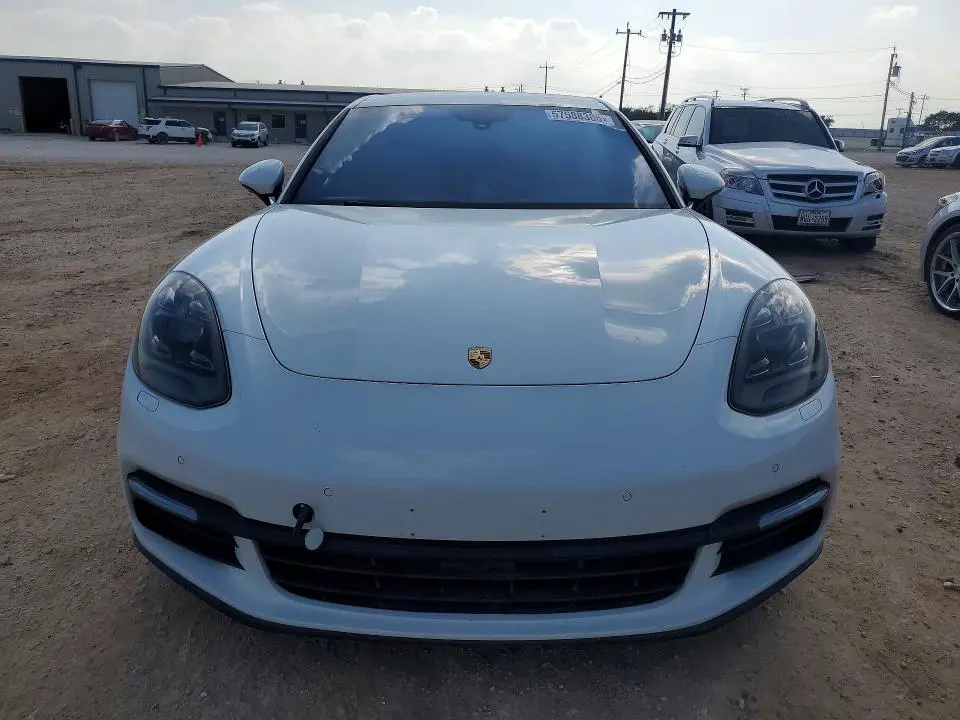 2019 PORSCHE PANAMERA   