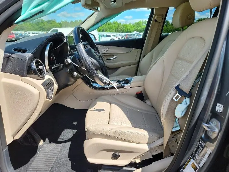 2017 MERCEDES-BENZ GLC 300 4MATIC  