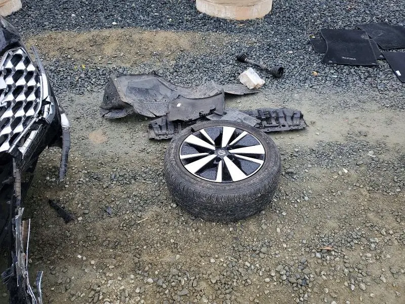 2021 NISSAN ALTIMA SV  