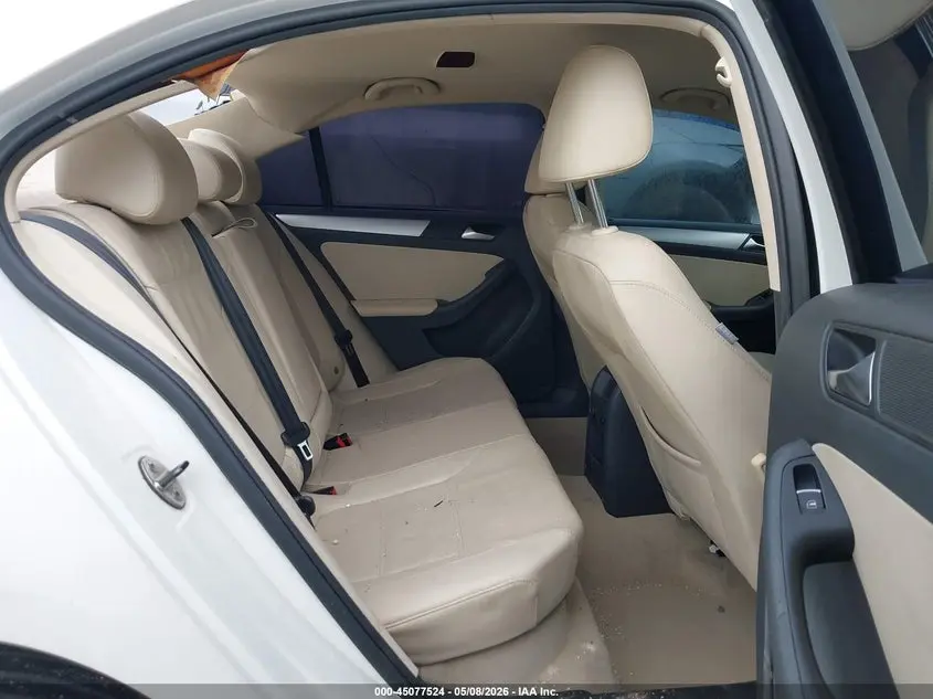 2013 VOLKSWAGEN JETTA 2.5L SE