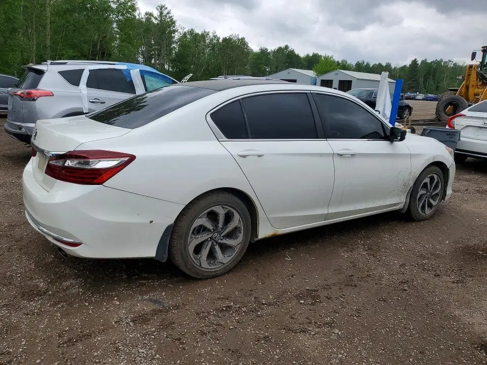 2017 HONDA ACCORD LX  