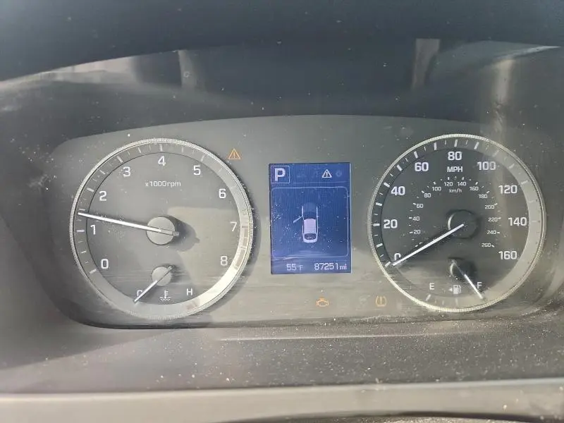 2017 HYUNDAI SONATA SE  