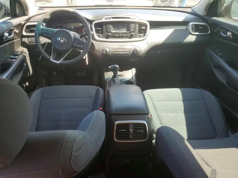 2018 KIA SORENTO L  