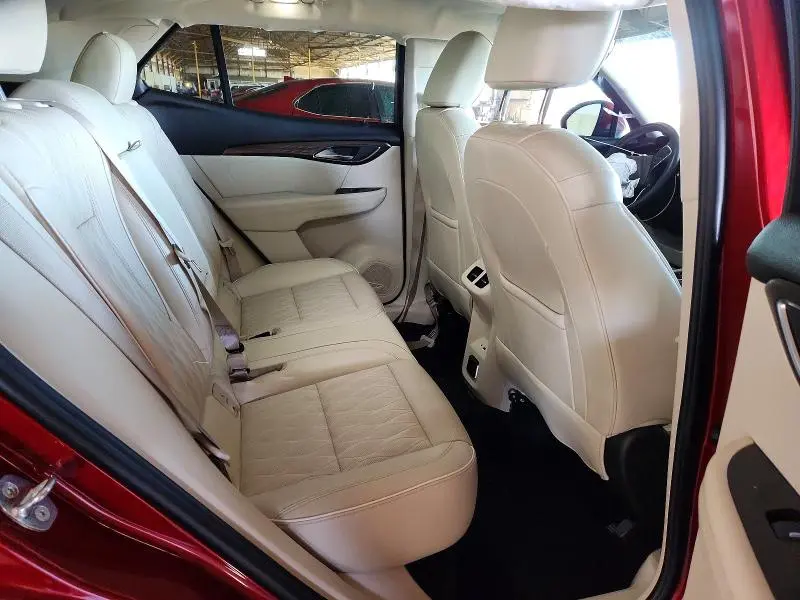 2022 BUICK ENVISION AVENIR  