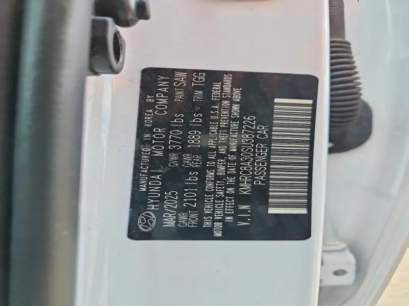 2025 HYUNDAI VENUE SEL  