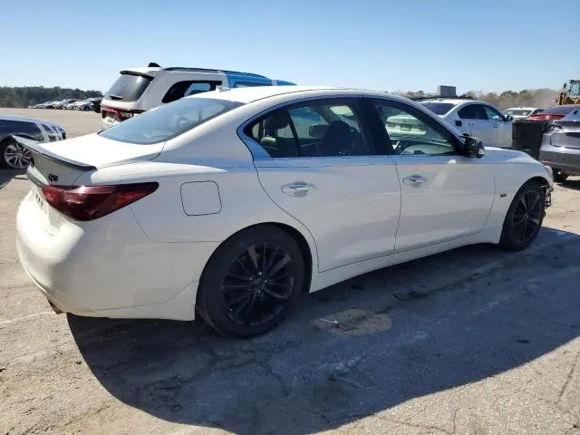2018 INFINITI Q50 LUXE