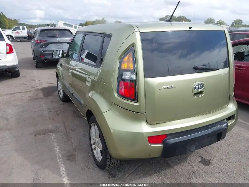 2010 KIA SOUL +