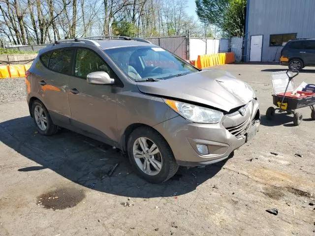 2013 HYUNDAI TUCSON GLS  