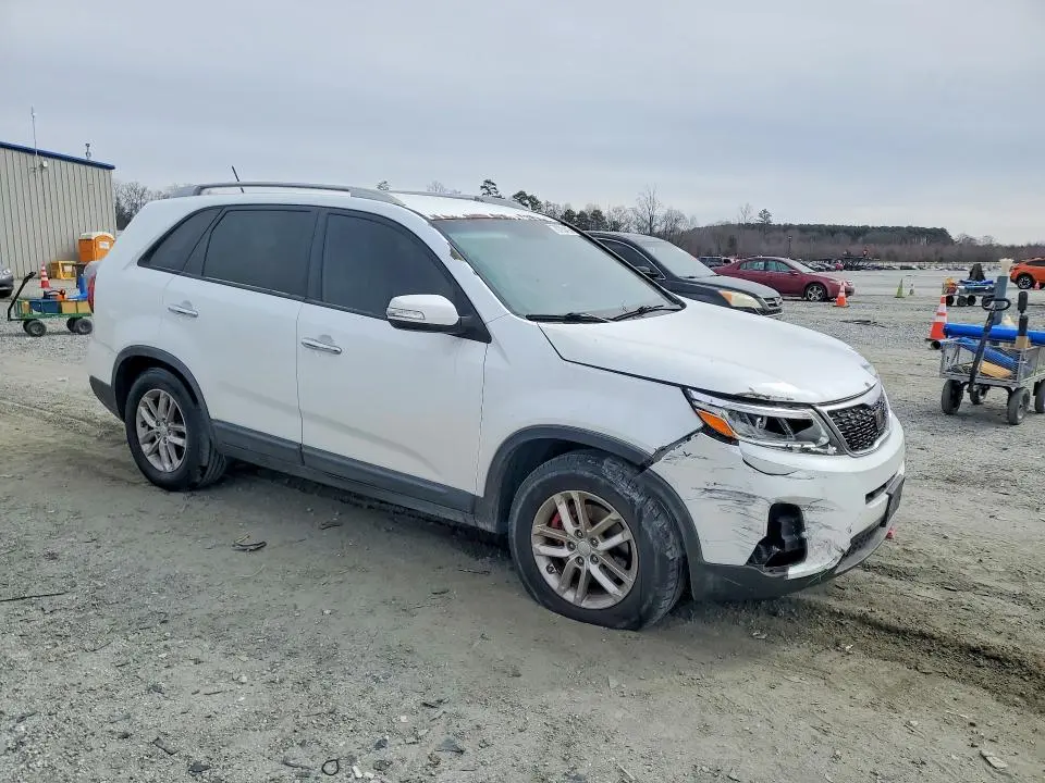 2014 KIA SORENTO LX  