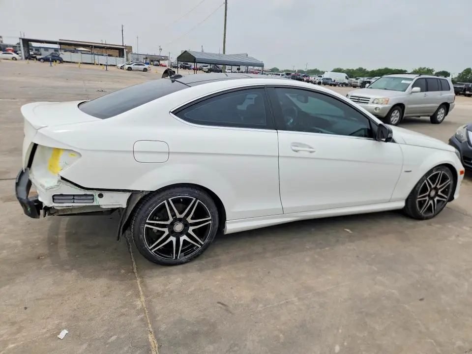 2014 MERCEDES-BENZ C 250  