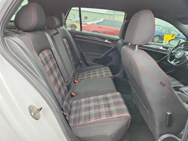 2016 VOLKSWAGEN GTI S  