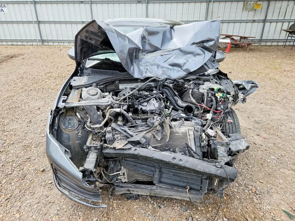 2024 VOLKSWAGEN JETTA SE  