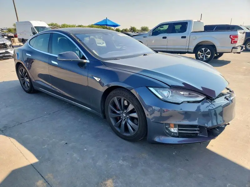 2015 TESLA MODEL S   