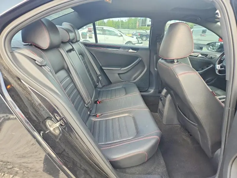 2016 VOLKSWAGEN JETTA GLI  