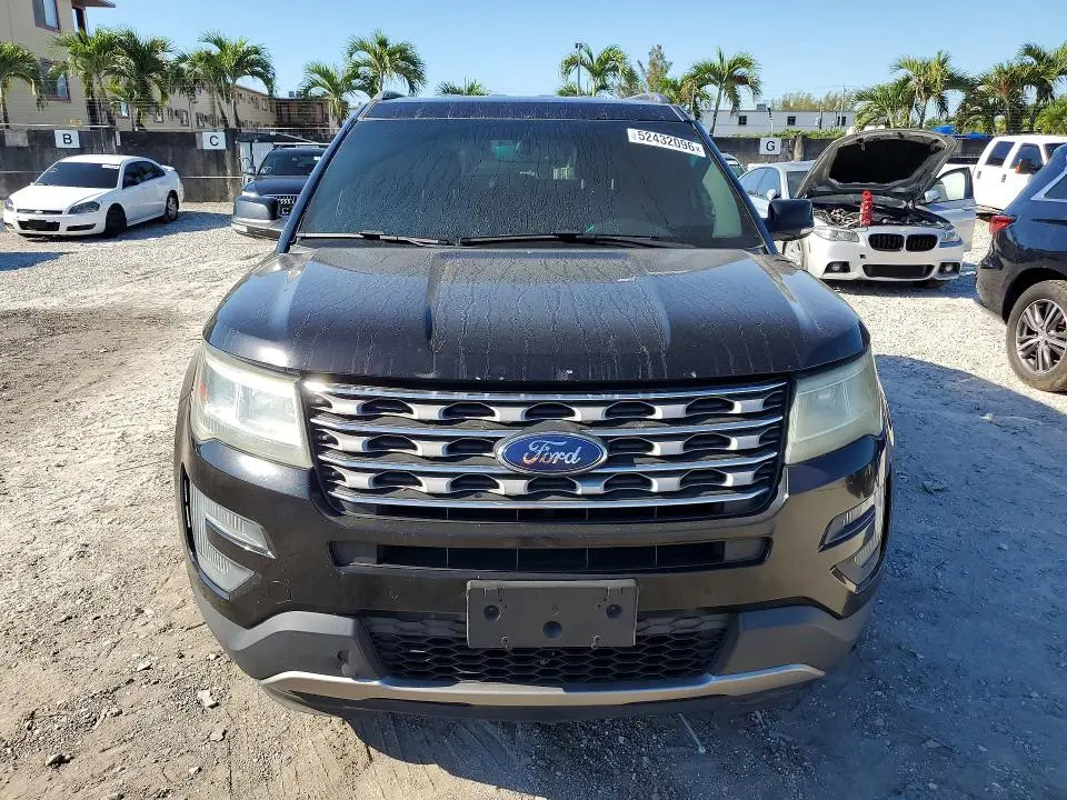 2016 FORD EXPLORER XLT  