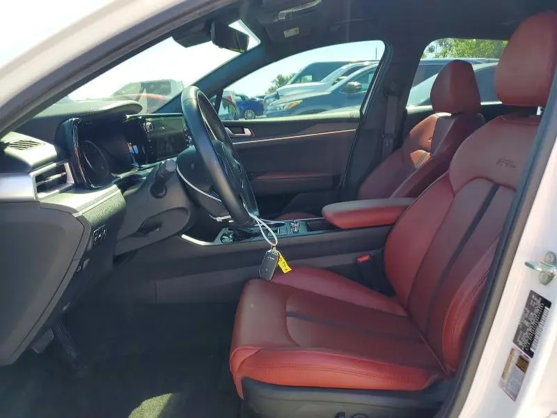 2024 KIA K5 GT LINE  