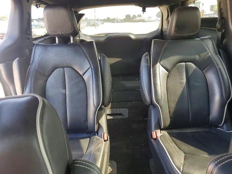 2021 CHRYSLER PACIFICA HYBRID LIMITED  