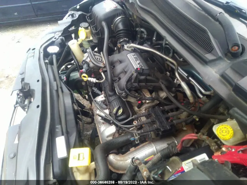 2010 CHRYSLER TOWN & COUNTRY TOURING