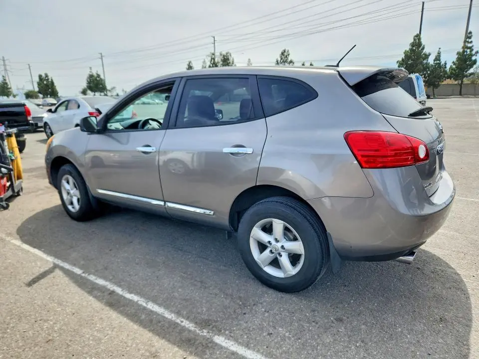2012 NISSAN ROGUE S  