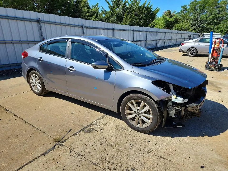 2017 KIA FORTE S  